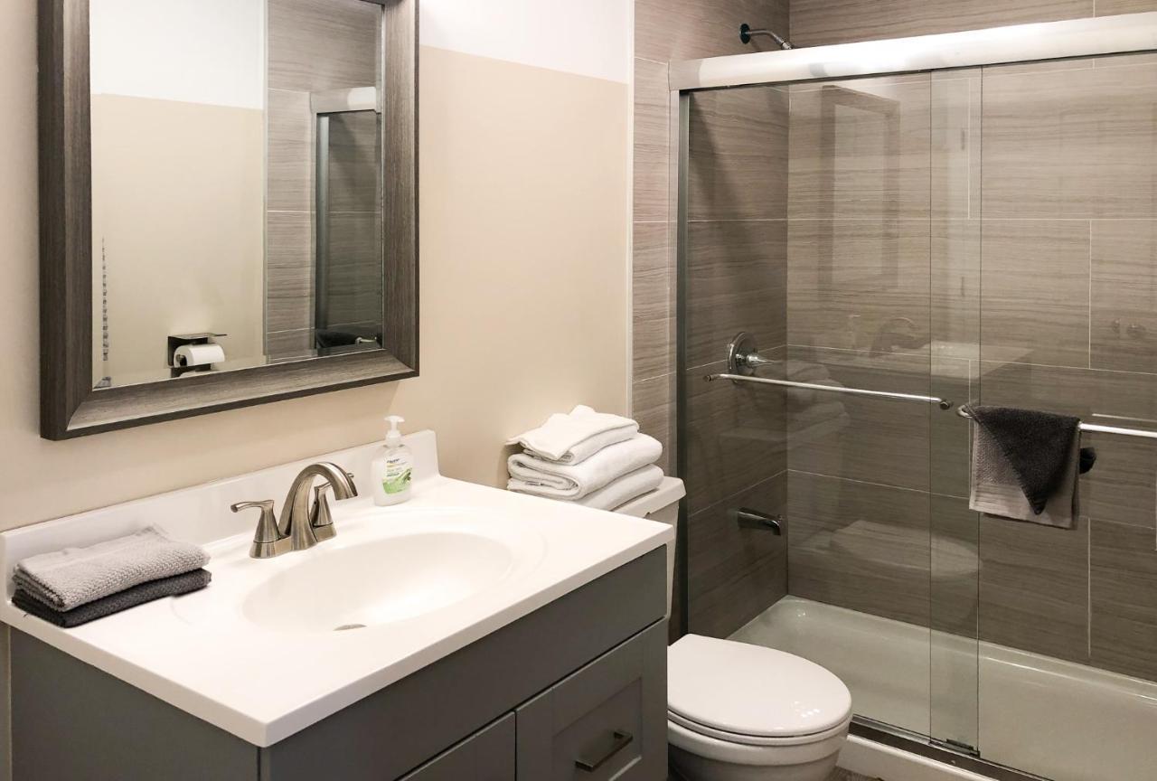 Lazy Cuckoo Inn - Sleek And Stylish Studio Apartments Fort Myers Beach Exteriör bild