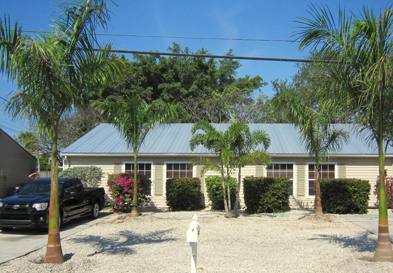 Lazy Cuckoo Inn - Sleek And Stylish Studio Apartments Fort Myers Beach Exteriör bild
